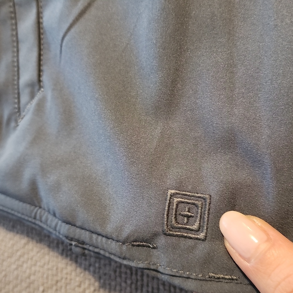 5.11 Tactical Dart Shorts - Picture 4 of 6